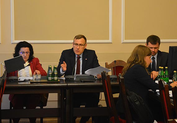 Posiedzenie Komisji Sejmowej dotyczce rozbudowy terminala LNG w winoujciu