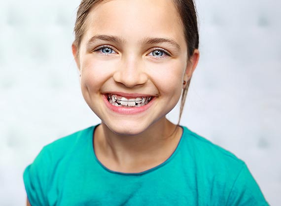 Jak prawidowo dba o zby z aparatem ortodontycznym?