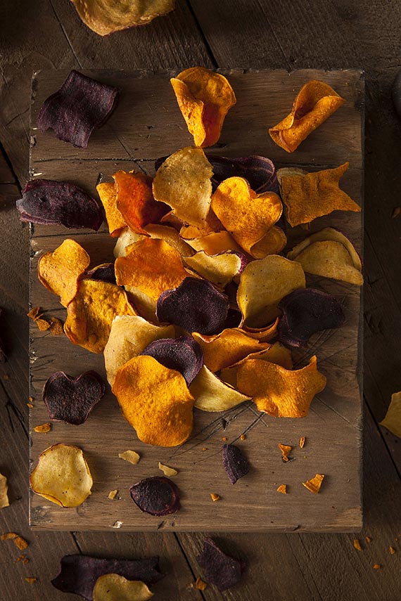 Chipsy niekoniecznie ziemniaczane – z czego przygotowa chrupice talarki?